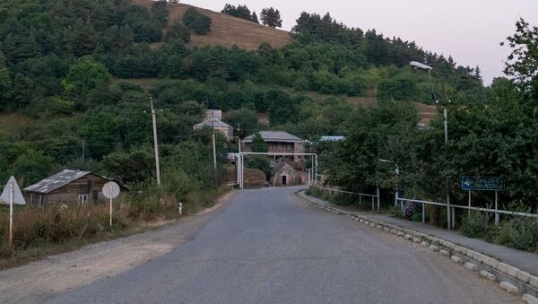 Дорога в селе Навур Тавушской области - Sputnik Армения