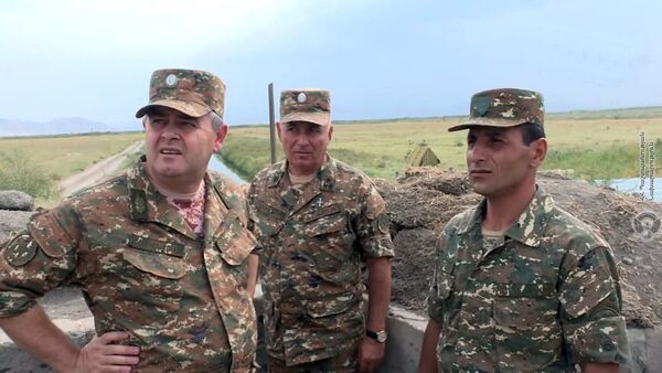 Начальник Генштаба ВС Армении Артак Давтян на юго-восточной границе (2 сентября 2019). Армения - Sputnik Արմենիա