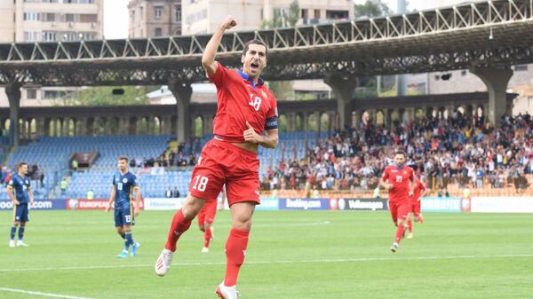 Футбольный матч отборочного тура Евро-2020 между сборными Армении и Боснии и Герцеговины - Sputnik Արմենիա