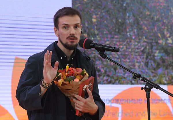 Гран-при конкурса имени Стенина-2019 получил фотожурналист из Италии Гран-при конкурса имени Стенина-2019 получил фотожурналист из Италии - Sputnik Армения