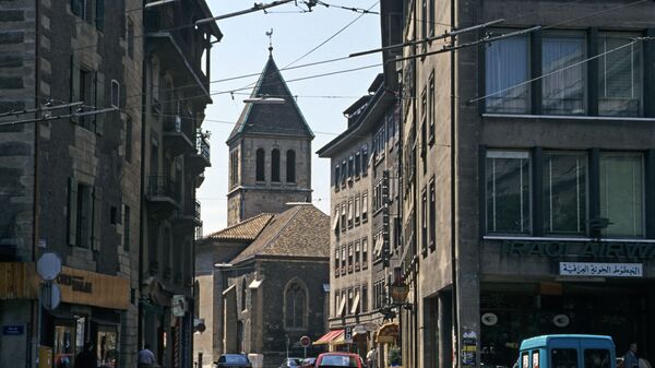 Старинная улочка города Женева - Sputnik Армения