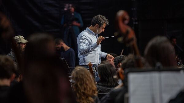 Концерт оркестра WCIT под управлением Сергея Смбатяна (6 октября 2019). Ереван - Sputnik Армения