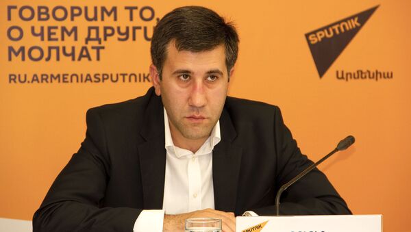 Соучредитель общественной организации Правовой путь Рубен Меликян - Sputnik Армения