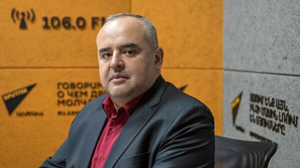 Тигран Атанесян - Sputnik Армения