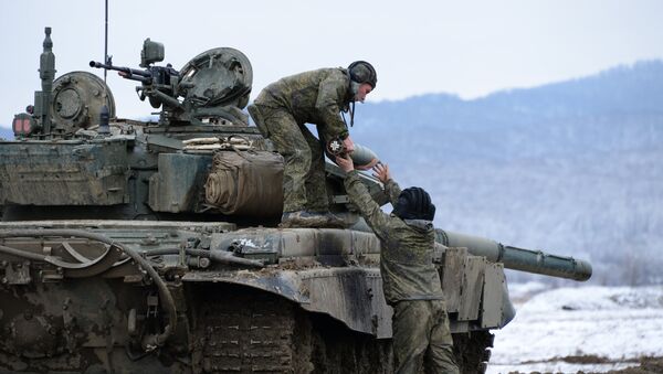 Подготовка к соревнованиям по танковому биатлону экипажей мотострелковой бригады Южного военного округа - Sputnik Армения