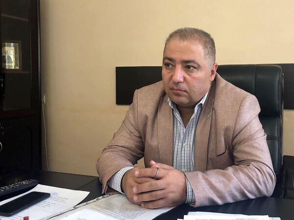 Գյումրու ծերերի տուն-ինտերնատում հացադուլը դադարեցվել է, բայց մարդիկ դեռ վրդովված են Գյումրու ծերերի տուն-ինտերնատում հացադուլը դադարեցվել է, բայց մարդիկ դեռ վրդովված են - Sputnik Արմենիա