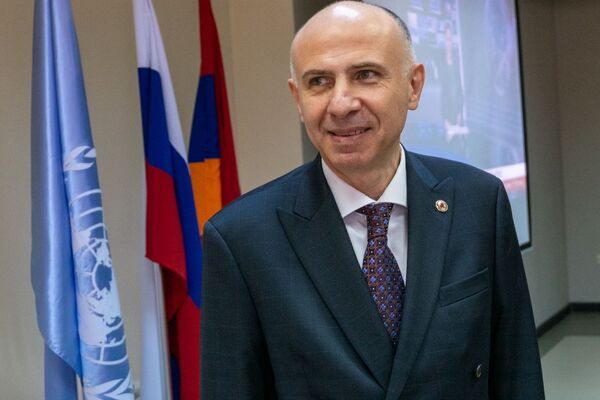 Армения может стать региональным центром по предотвращению СПИДa — посол Копыркин Армения может стать региональным центром по предотвращению СПИДa — посол Копыркин - Sputnik Армения