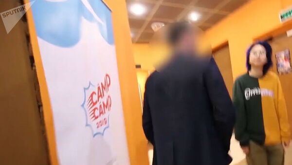 Кадр из видео CampСamp2019: как в Молдове готовят кадры для цветных революций? - Sputnik Армения
