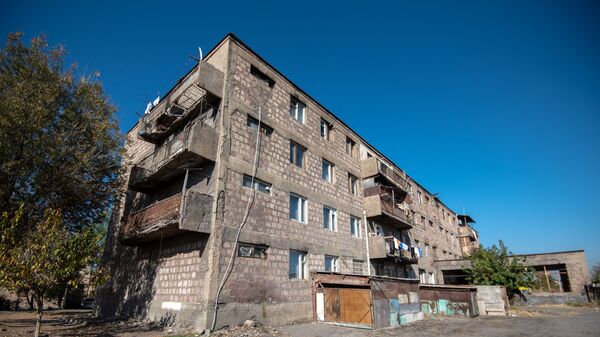 Общежитие в селе Дарбник, Араратская область - Sputnik Армения