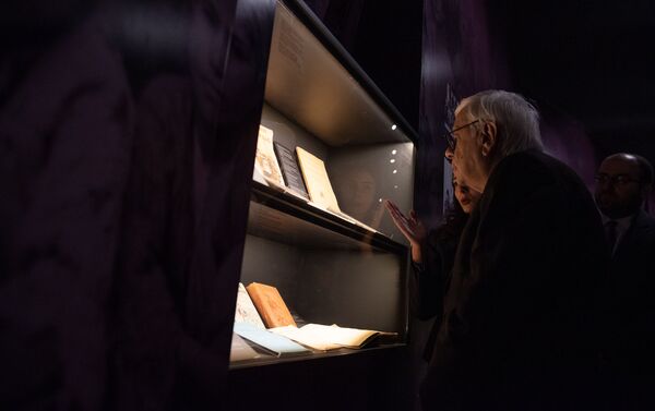 Президент Греции Прокопис Павлопулос в Музее-институте геноцида армян (5 ноября 2019). Еревaнч - Sputnik Армения