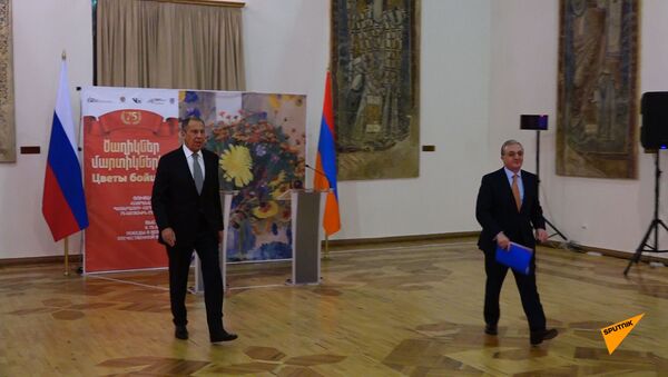 Լավրովը Երևանում բացեց Հաղթանակի 75 ամյակին նվիրված ցուցահանդեսը - Sputnik Արմենիա