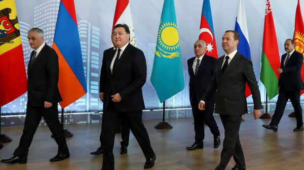 Премьер-министр РФ Д. Медведев принял участие в заседаниях Совета глав правительств СНГ и Евразийского межправительственного совета - Sputnik Армения