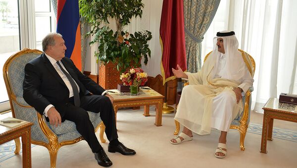 Президент Армении Армен Саркисян встретился с эмиром Катара Тамимом бин Хамад Аль Тани (19 ноября 2019). Доха - Sputnik Армения