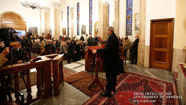 Премьер-министр Никол Пашинян на встрече с армянской диаспорой в Милане (20 ноября 2019). Италия - Sputnik Արմենիա