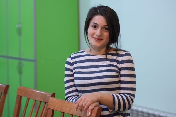 «Հազիվ էի ինձ զսպում, որ այդ ծնողներին գտնելուց հետո չապտակեմ»․ Տիգրանուհի Կարապետյան «Հազիվ էի ինձ զսպում, որ այդ ծնողներին գտնելուց հետո չապտակեմ»․ Տիգրանուհի Կարապետյան - Sputnik Արմենիա