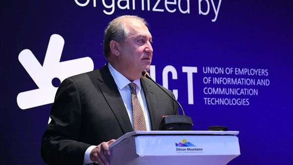 Президент Армен Саркисян на технологической конференции “Silicon Mountains” (4 декабря 2019).  Еревaн - Sputnik Արմենիա