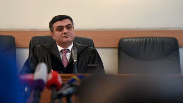 Судья Мхитар Папоян на судебном заседании по делу экс-президента Роберта Кочаряна (6 декабря 2019). Еревaн - Sputnik Армения