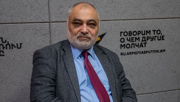 Рубен Сафрастян - Sputnik Армения