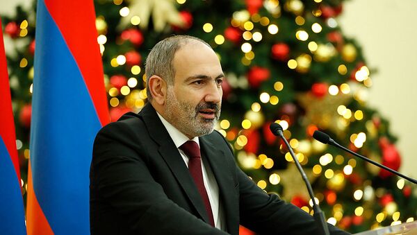 Премьер-министр Никол Пашинян организовал прием для представителей бизнес-сообщества (26 декабря 2019). Еревaн - Sputnik Армения