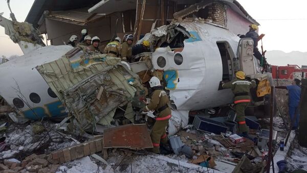 Крушение пассажирского самолета в Казахстане - Sputnik Армения