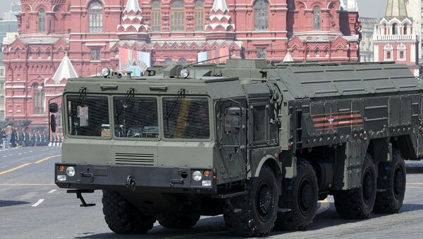 Оперативно-тактические ракетные комплексы Искандер на репетиции военного парада на Красной площади (7 мая 2019). Москвa - Sputnik Армения