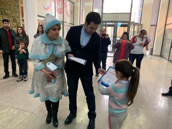 Первые выпускники: в Доме Москвы подвели итоги бесплатных курсов по русскому языку Первые выпускники: в Доме Москвы подвели итоги бесплатных курсов по русскому языку - Sputnik Армения