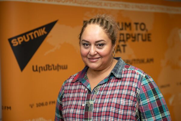 «Ծնող N1 ու N2-ն անթույլատրելի են». հայ գործիչները` Պուտինի որոշման մասին «Ծնող N1 ու N2-ն անթույլատրելի են». հայ գործիչները` Պուտինի որոշման մասին - Sputnik Արմենիա