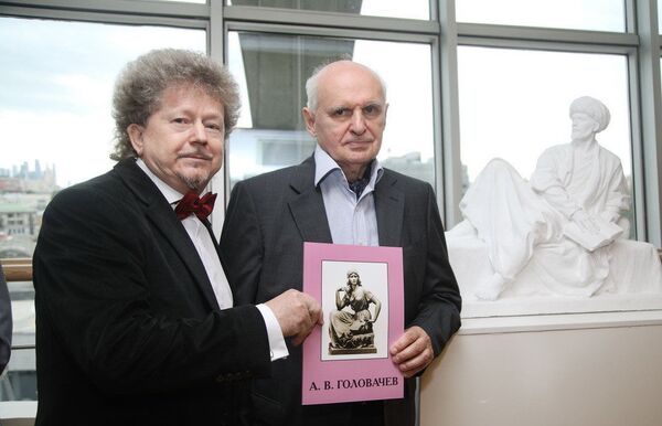 Гоар Вартанян одобрила эскизы - каким будет памятник легендарному разведчику в России? Гоар Вартанян одобрила эскизы - каким будет памятник легендарному разведчику в России? - Sputnik Армения