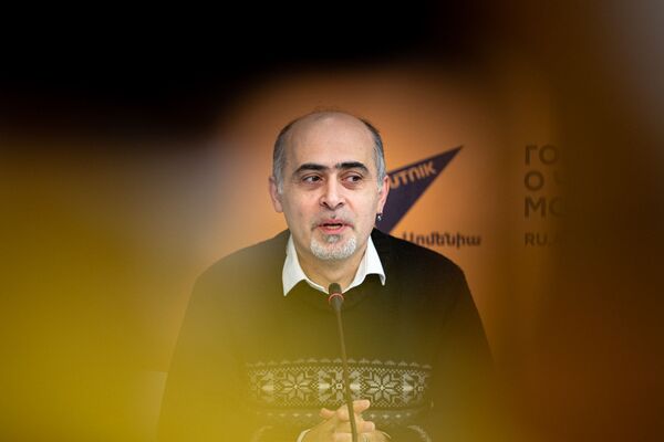 Ադրբեջանի մոտ են հայտնվել շատ գաղտնի փաստաթղթեր, նաև` ՀՀ ՊՆ–ից. կիբեռհարձակումները 2020-ին Ադրբեջանի մոտ են հայտնվել շատ գաղտնի փաստաթղթեր, նաև` ՀՀ ՊՆ–ից. կիբեռհարձակումները 2020-ին - Sputnik Արմենիա