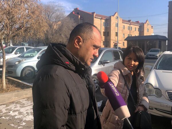 Կլանային որոշո՞ւմ. Շիրակի մարզպետի`ԲԿ տնօրենի նշանակումը թեժ քննարկումների առիթ է տվել Կլանային որոշո՞ւմ. Շիրակի մարզպետի`ԲԿ տնօրենի նշանակումը թեժ քննարկումների առիթ է տվել - Sputnik Արմենիա