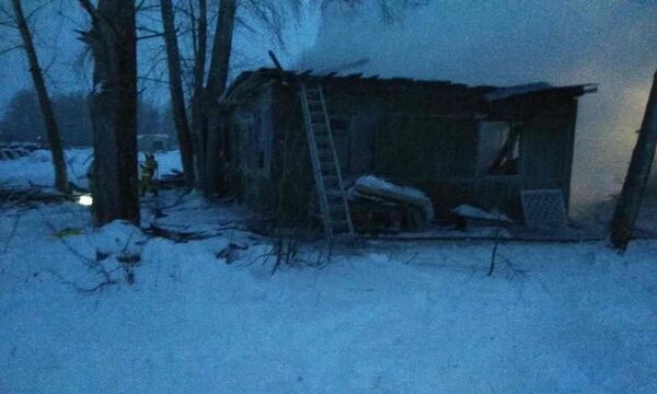 Крупный пожар в Томской области: погибли свыше десятка человек Крупный пожар в Томской области: погибли свыше десятка человек - Sputnik Армения