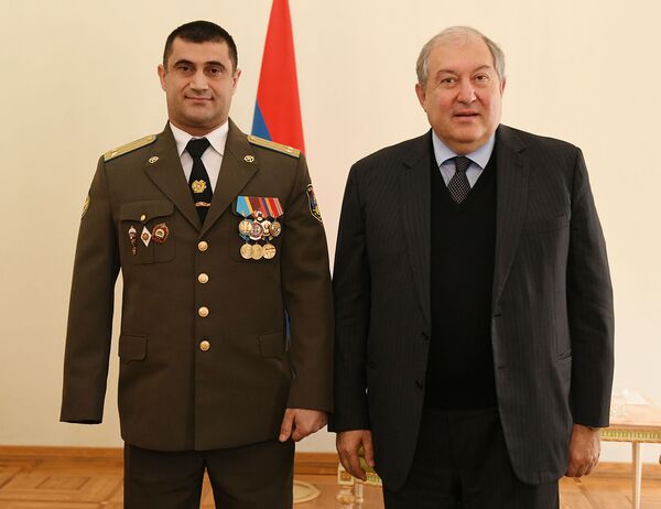 Всем бедам назло, или Как супергерой Саркис Степанян учит других побеждать Всем бедам назло, или Как супергерой Саркис Степанян учит других побеждать - Sputnik Армения