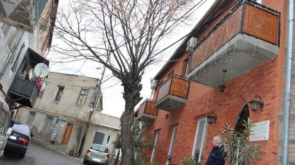 Дом Параджанова находится по адресу Котэ Месхи 7 - Sputnik Армения