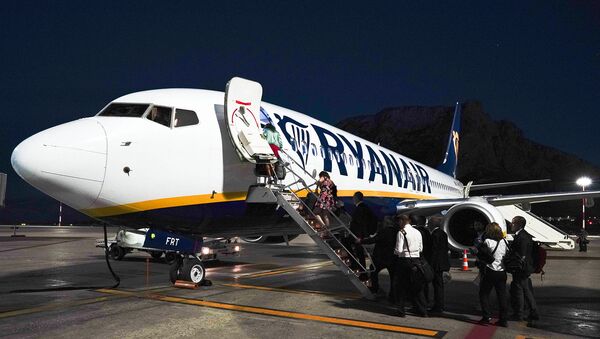 Более недели назад ирландская авиакомпания-лоукостер Ryan Air объявила о запуске прямых рейсов из Еревана в Италию - Sputnik Армения