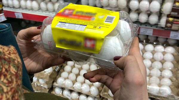 Яйца на прилавках супермаркета - Sputnik Армения