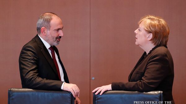 Переговоры высокого уровня между премьер-министром Армении Николом Пашиняном и канцлером Германии Ангелой Меркель (13 февраля 2020). Берлин - Sputnik Армения
