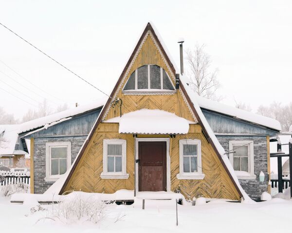 Деревянный домик в Архангельской области - Sputnik Армения