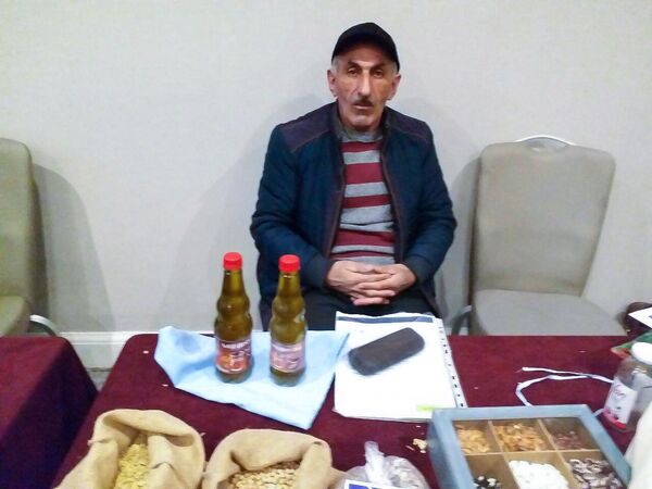 Պարզ ու հին տարբերակ. ցուրտ Աշոցքում գյուղացին հնդկաձավար ու նույնիսկ ելակ է աճեցնում Պարզ ու հին տարբերակ. ցուրտ Աշոցքում գյուղացին հնդկաձավար ու նույնիսկ ելակ է աճեցնում - Sputnik Արմենիա