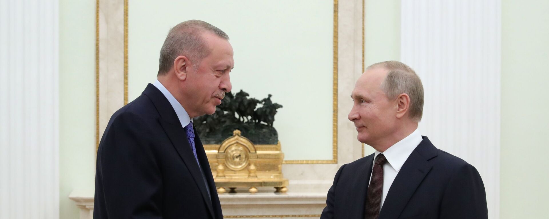  Президент России Владимир Путин и президент Турции Реджеп Тайип Эрдоган во время встречи (5 марта 2020). Москва - Sputnik Армения, 1920, 05.05.2021