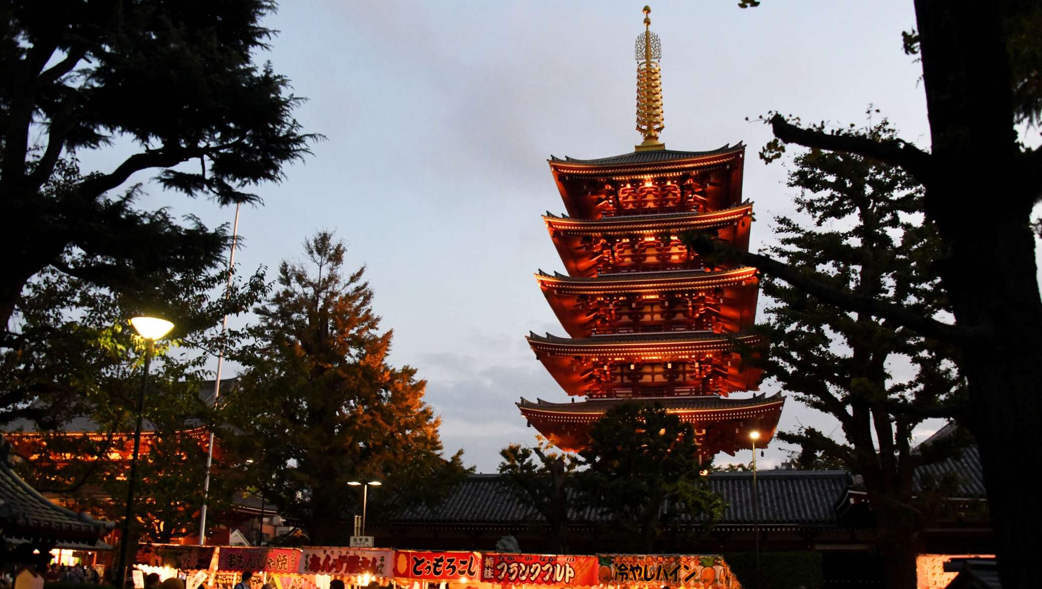 Japan am. Буддийский храм в Японии новый год. Туризм в Японии 2021. Кантоу Япония. Япония для туристов 2021.