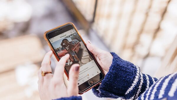 Instagram готов вернуть хронологический порядок появления постов - Sputnik Армения