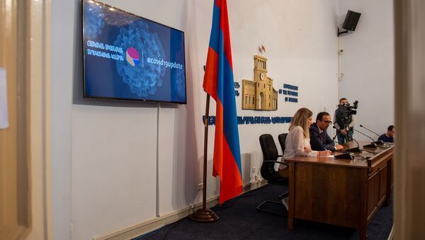 Пресс-конференция министра здравоохранения Армении Арсена Торосяна на тему коронавируса (19 марта 2020). Еревaн - Sputnik Արմենիա