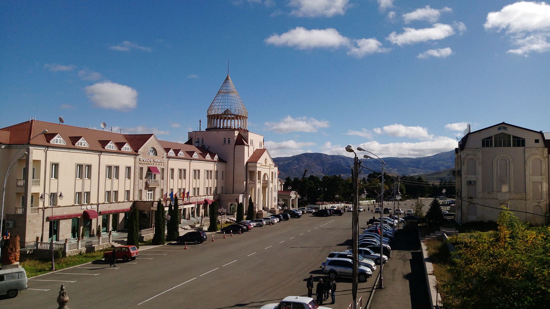 Здание парламента Карабаха - Sputnik Արմենիա, 1920, 09.06.2021