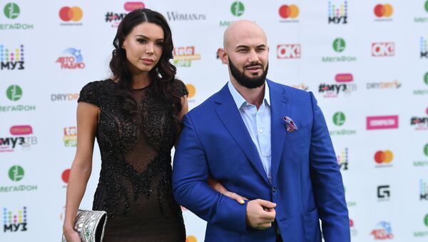 Они Разводятся - Точка: Жена Джигана Не Хочет Ловить "Хайп" На Теме Развода