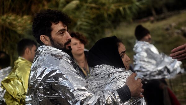 Мигранты из Сирии на греческом острове Лесбос - Sputnik Армения