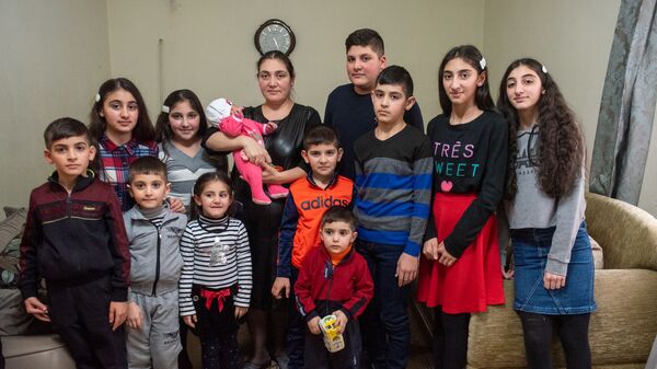 Многодетная семья Бежанян - Sputnik Արմենիա