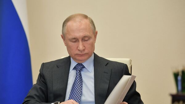 Президент России Владимир Путин - Sputnik Армения