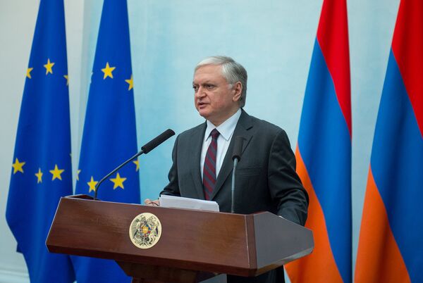 Глава МИД Армении Эдвард Налбандян Глава МИД Армении Эдвард Налбандян - Sputnik Армения