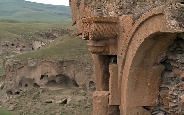 Անին Անին - Sputnik Արմենիա