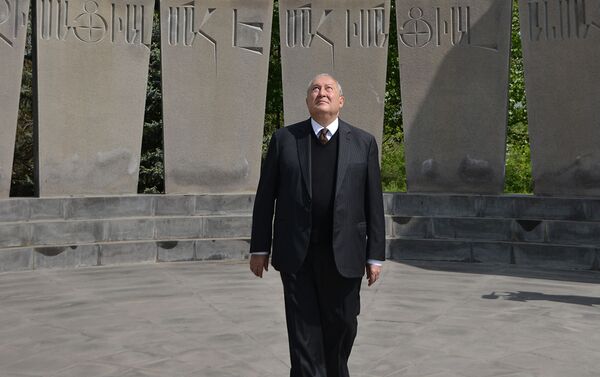Արմեն Սարգսյանն այցելել է Եռաբլուր - Sputnik Արմենիա